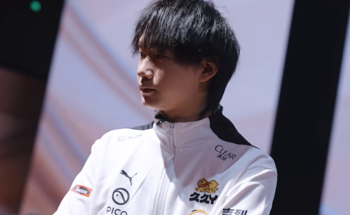 GALA 状态！Giggs 投中三分球， Meiko 带领团队冲向 Invictus Gaming 首先获得比赛点