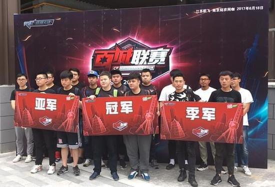 他们真的无法获胜！TE的射击技能显然不如 T1 他们被送回家了！ T1 2-0 TE